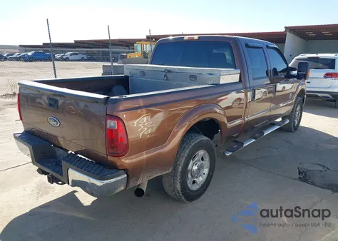 2011 Ford F-250 Xlt z USA, uszkodzony, nr VIN 1FT7W2BT7BEC35274